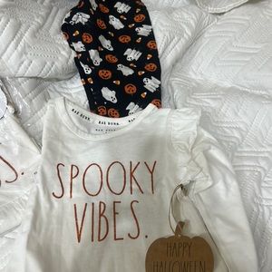 Spooky Vibes Halloween top and leggings NWT Rae Dunn size 4